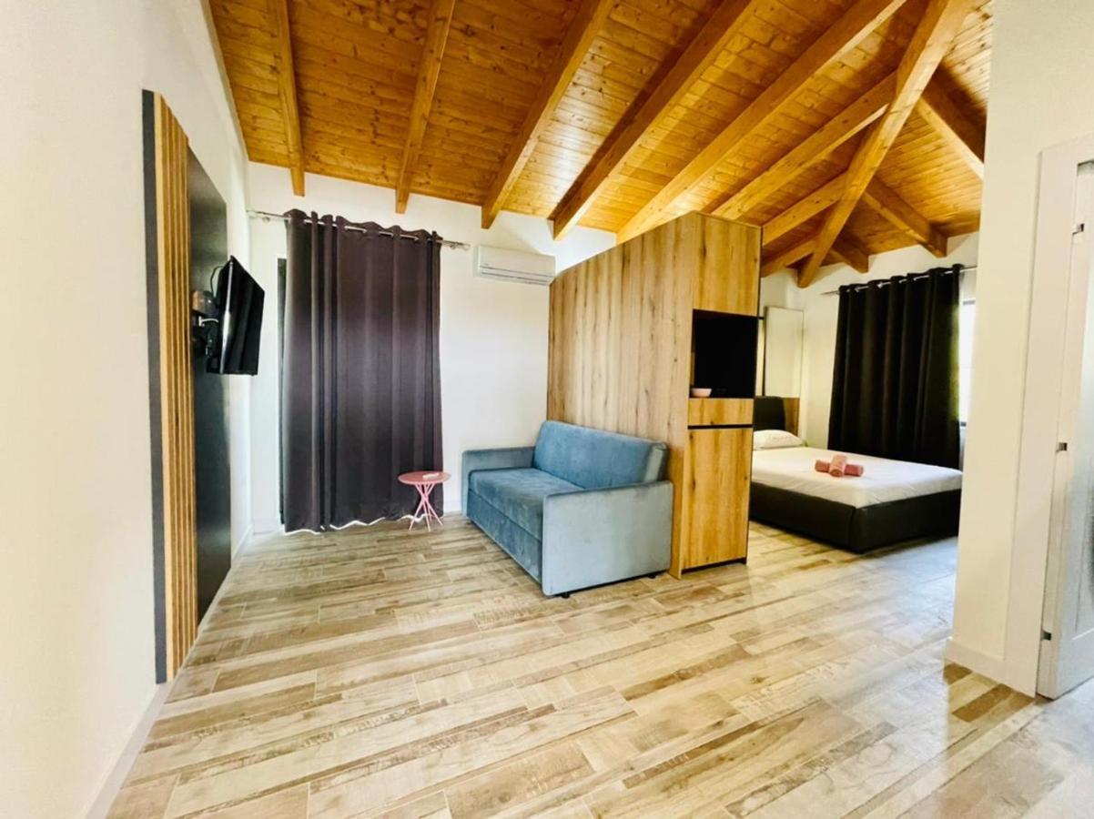 Adriatik Hotel Vlorë 외부 사진