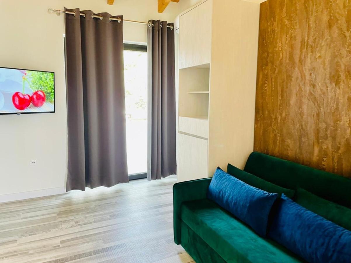 Adriatik Hotel Vlorë 외부 사진