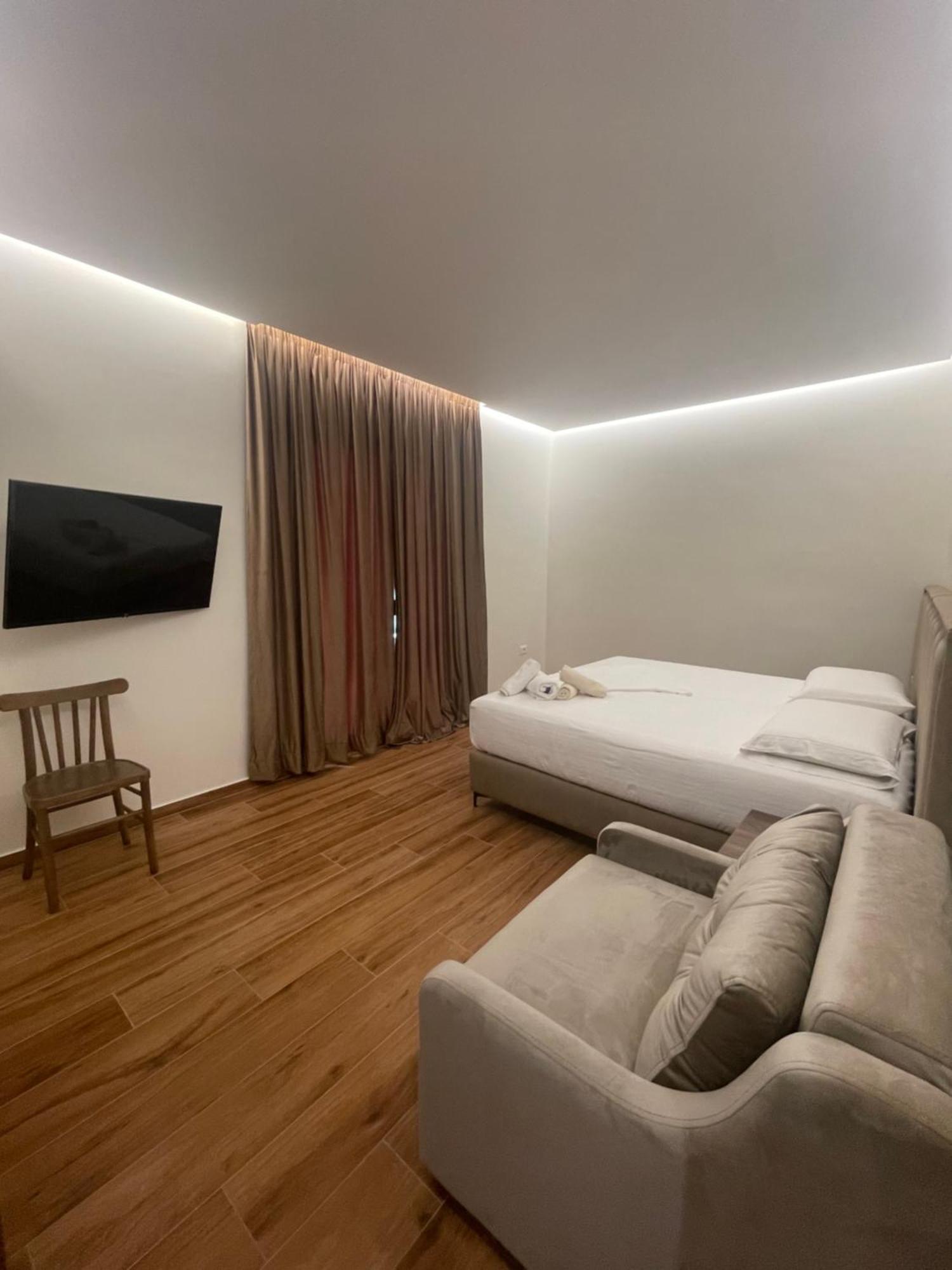 Adriatik Hotel Vlorë 외부 사진
